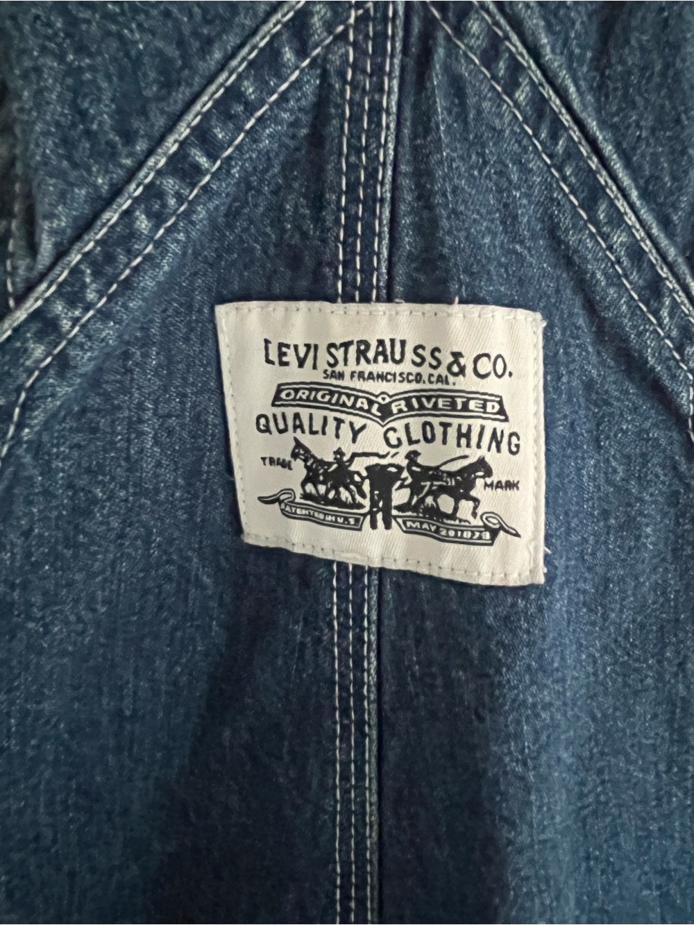 Levi’s SilverTab Denim Shortalls Distressed Overall Shorts Medium - Picture 5 of 11